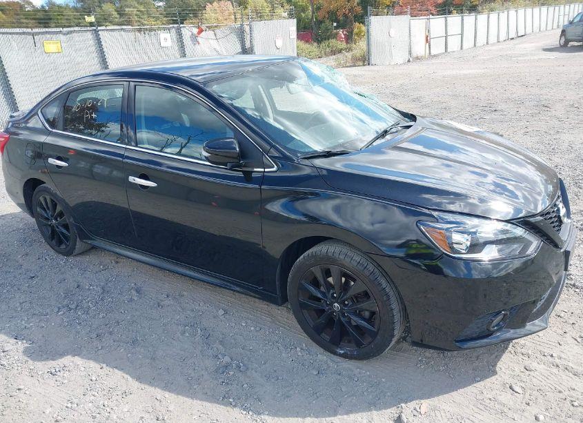 2018 Nissan Sentra SR (VIN 3N1AB7AP1JY247413) main photo