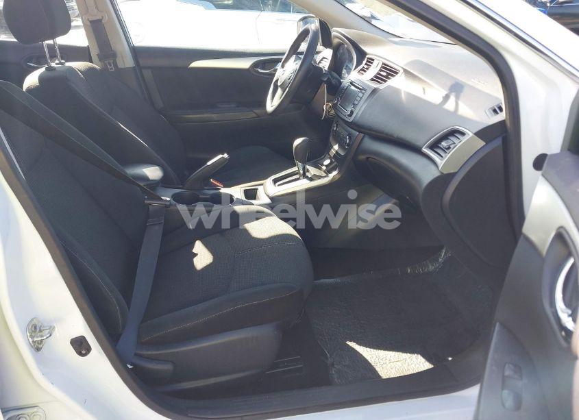 Photo 5 of 2018 Nissan Sentra S (VIN 3N1AB7AP1JY256287)
