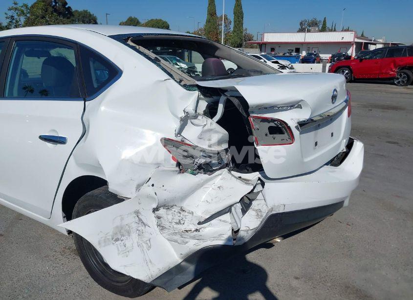 Photo 6 of 2018 Nissan Sentra S (VIN 3N1AB7AP1JY256287)