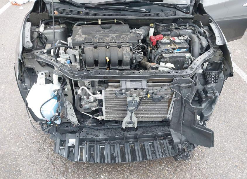 Photo 10 of 2018 Nissan Sentra S (VIN 3N1AB7AP1JY261974)
