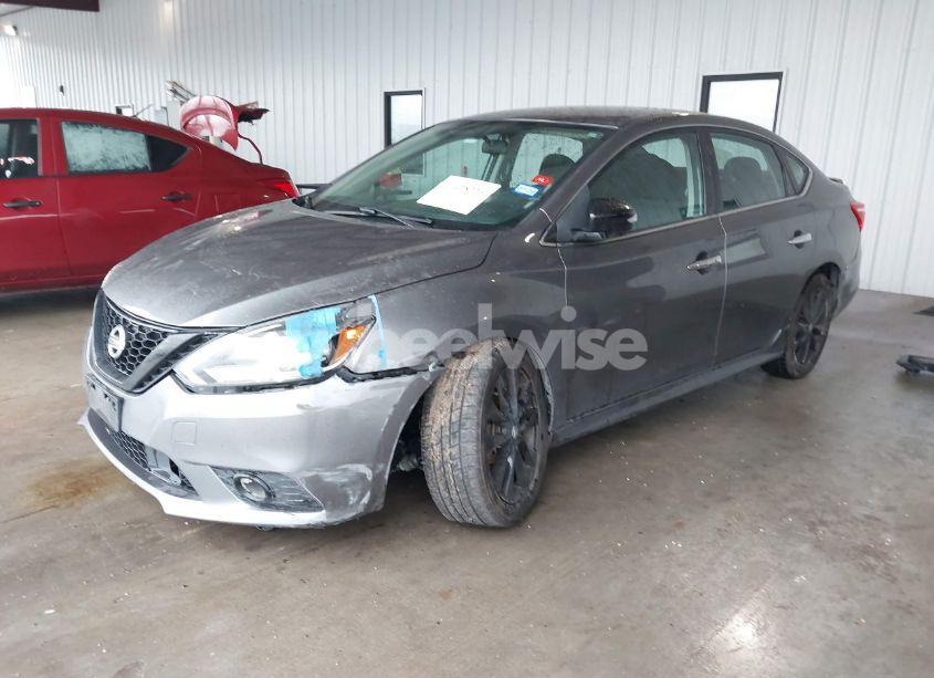 Photo 2 of 2018 Nissan Sentra SR (VIN 3N1AB7AP1JY262798)