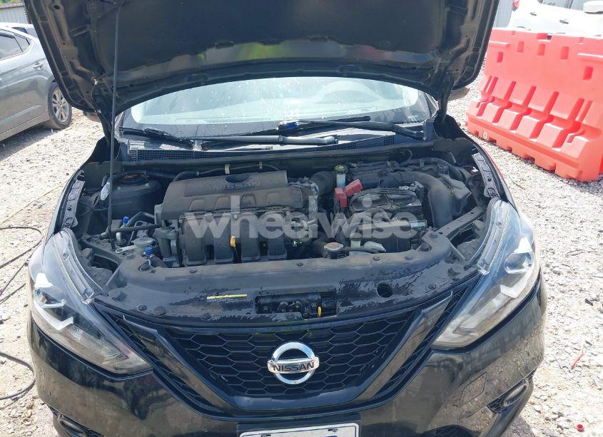 Photo 10 of 2018 Nissan Sentra SR (VIN 3N1AB7AP1JY269315)