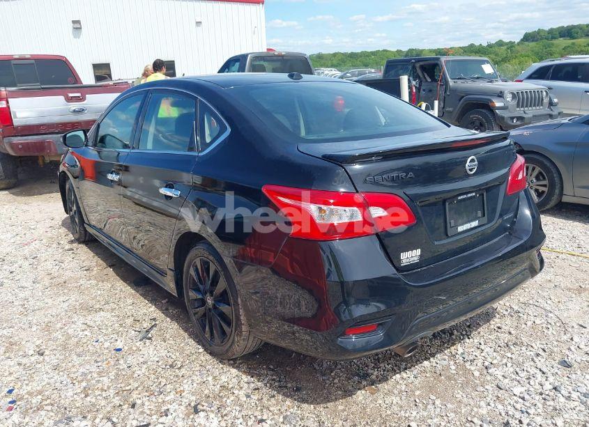 Photo 3 of 2018 Nissan Sentra SR (VIN 3N1AB7AP1JY269315)