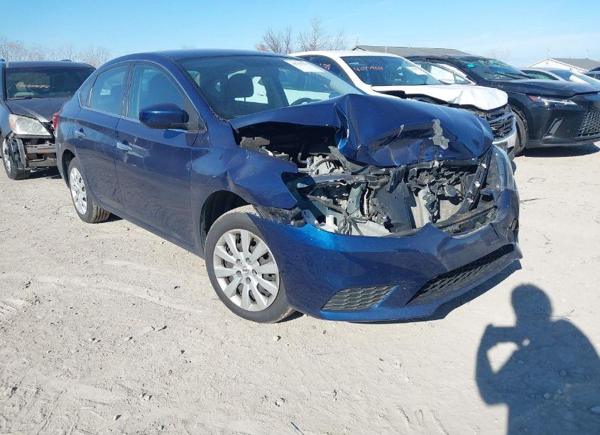 2018 Nissan Sentra S (VIN 3N1AB7AP1JY269783) main photo