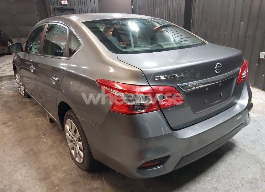 Photo 3 of 2018 Nissan Sentra S (VIN 3N1AB7AP1JY277950)