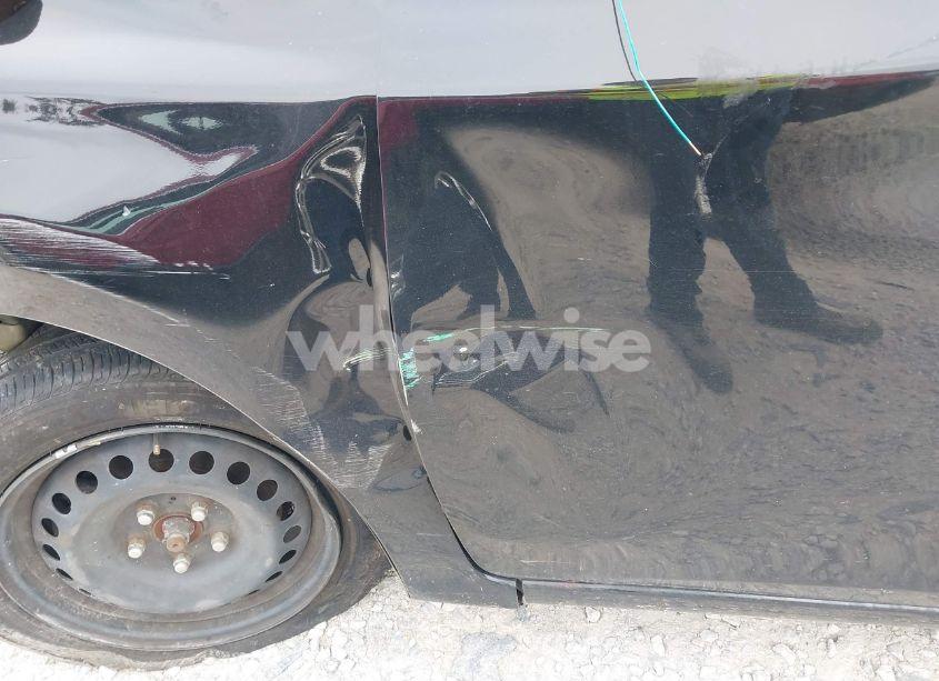 Photo 15 of 2018 Nissan Sentra S (VIN 3N1AB7AP1JY282582)