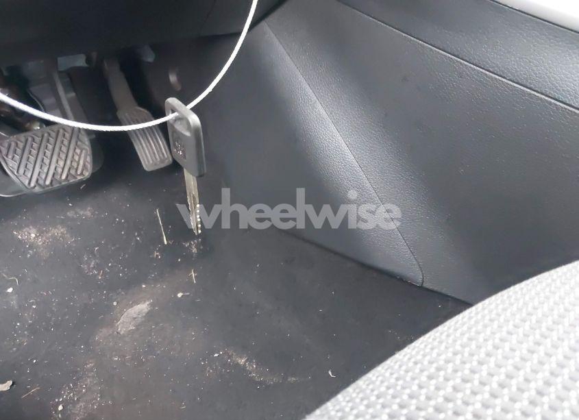 Photo 11 of 2018 Nissan Sentra S (VIN 3N1AB7AP1JY293176)