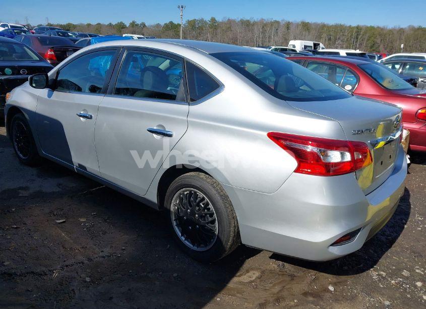 Photo 3 of 2018 Nissan Sentra S (VIN 3N1AB7AP1JY293176)