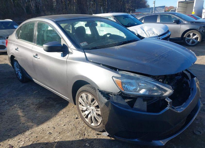 2018 Nissan Sentra S/SL/SR/SV (VIN 3N1AB7AP1JY299575) main photo