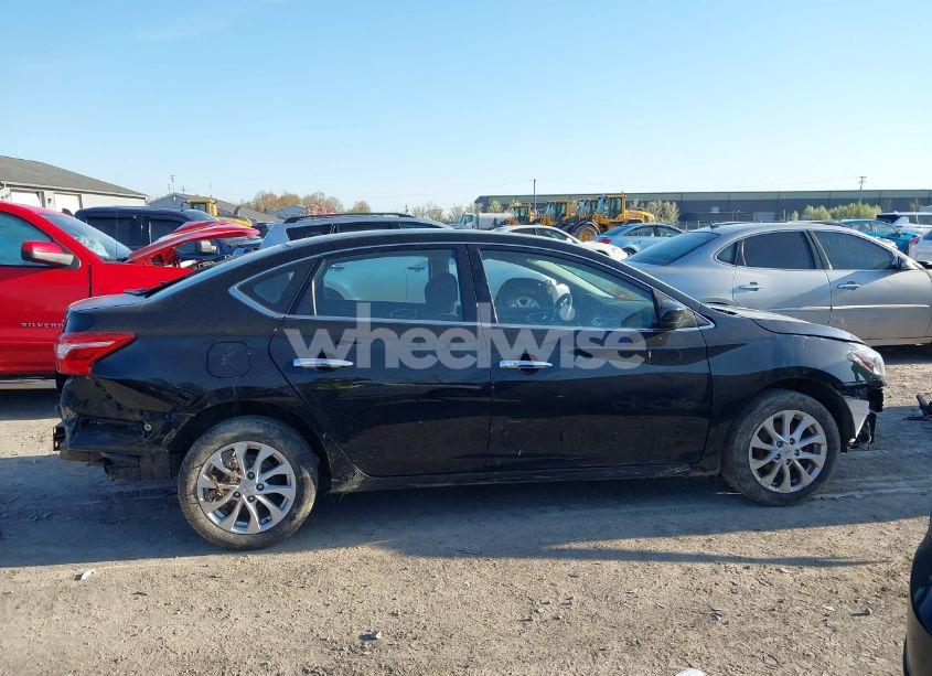 Photo 14 of 2018 Nissan Sentra (VIN 3N1AB7AP1JY305858)