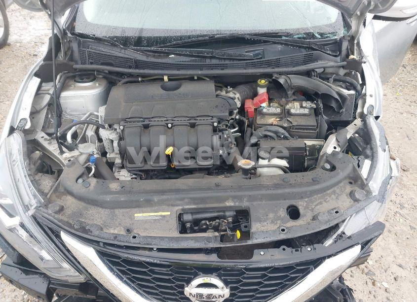 Photo 10 of 2018 Nissan Sentra SR (VIN 3N1AB7AP1JY308078)