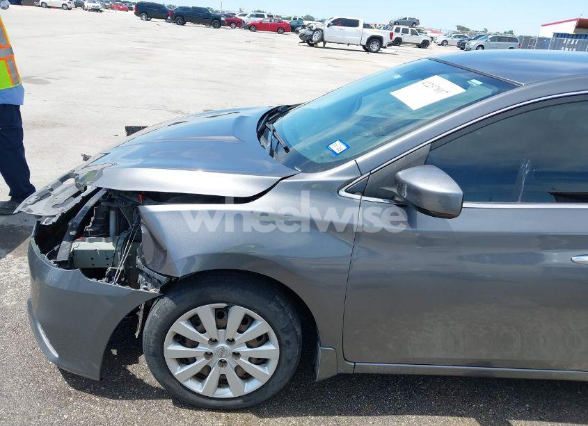 Photo 18 of 2018 Nissan Sentra S (VIN 3N1AB7AP1JY322420)