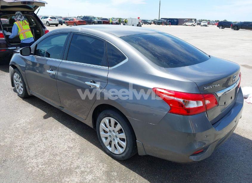 Photo 3 of 2018 Nissan Sentra S (VIN 3N1AB7AP1JY322420)