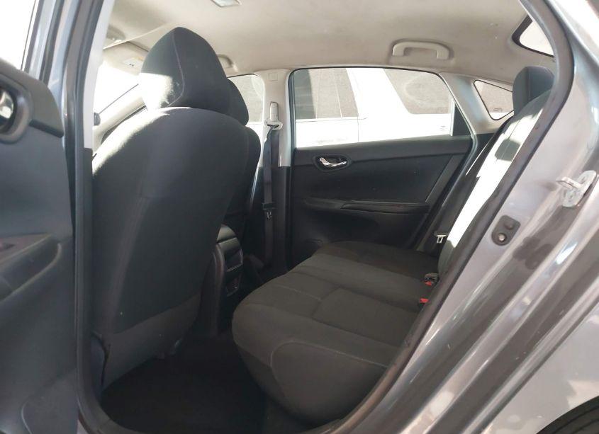 Photo 8 of 2018 Nissan Sentra S (VIN 3N1AB7AP1JY329495)