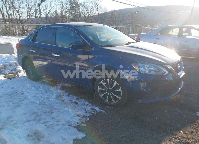 2018 Nissan Sentra S (VIN 3N1AB7AP1JY332770) main photo