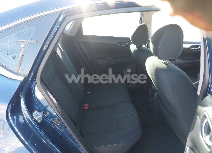 Photo 8 of 2018 Nissan Sentra S (VIN 3N1AB7AP1JY332770)