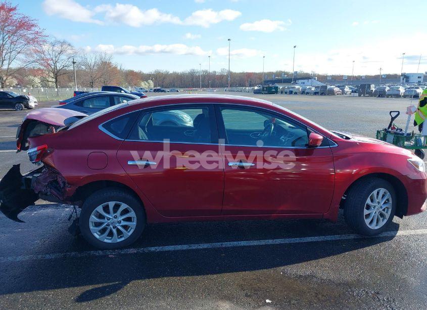 Photo 13 of 2018 Nissan Sentra SV (VIN 3N1AB7AP1JY337502)