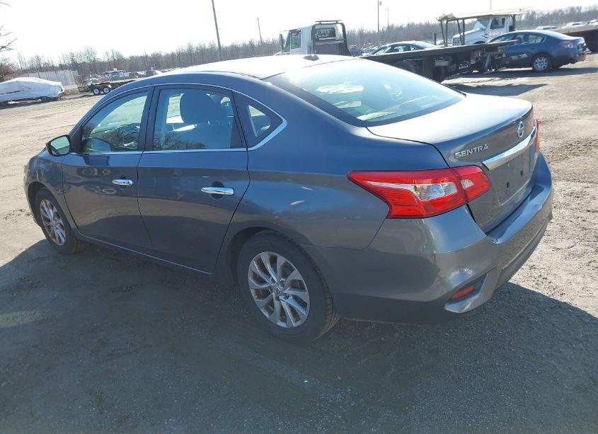 Photo 3 of 2019 Nissan Sentra SV (VIN 3N1AB7AP1KL609996)