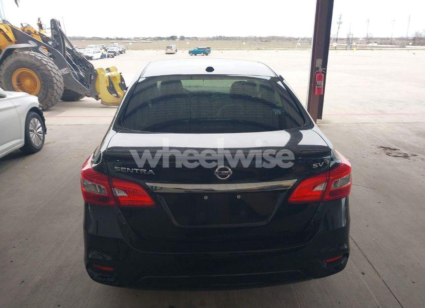 Photo 16 of 2019 Nissan Sentra SV (VIN 3N1AB7AP1KL611912)