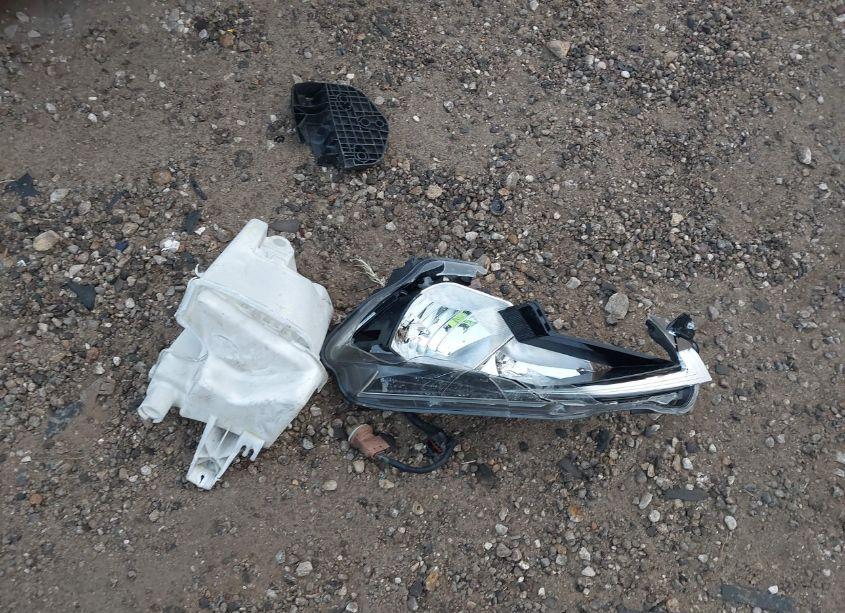 Photo 11 of 2019 Nissan Sentra SV (VIN 3N1AB7AP1KL627916)