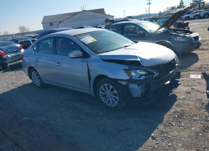 2019 Nissan Sentra SV (VIN 3N1AB7AP1KY230306) main photo