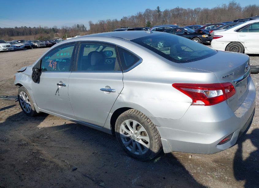 Photo 14 of 2019 Nissan Sentra SV (VIN 3N1AB7AP1KY230306)