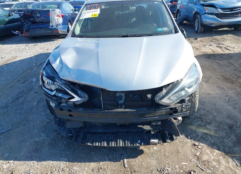 Photo 6 of 2019 Nissan Sentra SV (VIN 3N1AB7AP1KY230306)