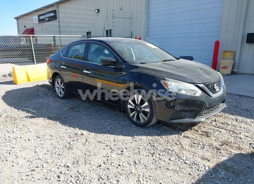 2019 Nissan Sentra SV (VIN 3N1AB7AP1KY234310) main photo
