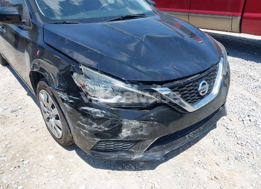 Photo 6 of 2019 Nissan Sentra S (VIN 3N1AB7AP1KY252757)