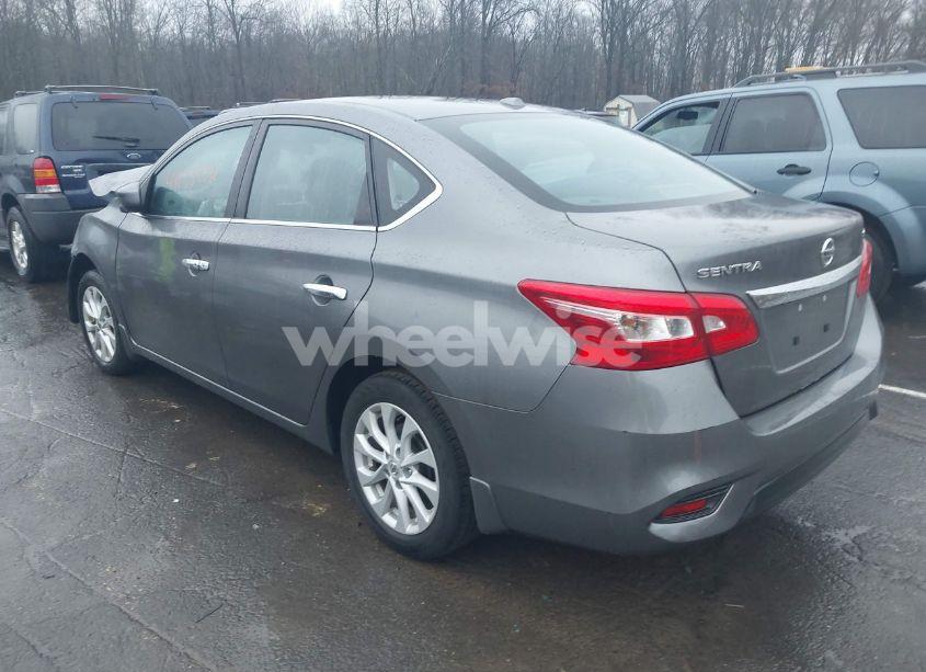 Photo 3 of 2019 Nissan Sentra SV (VIN 3N1AB7AP1KY260521)