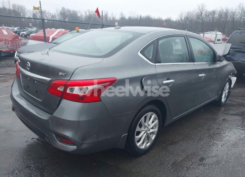 Photo 4 of 2019 Nissan Sentra SV (VIN 3N1AB7AP1KY260521)