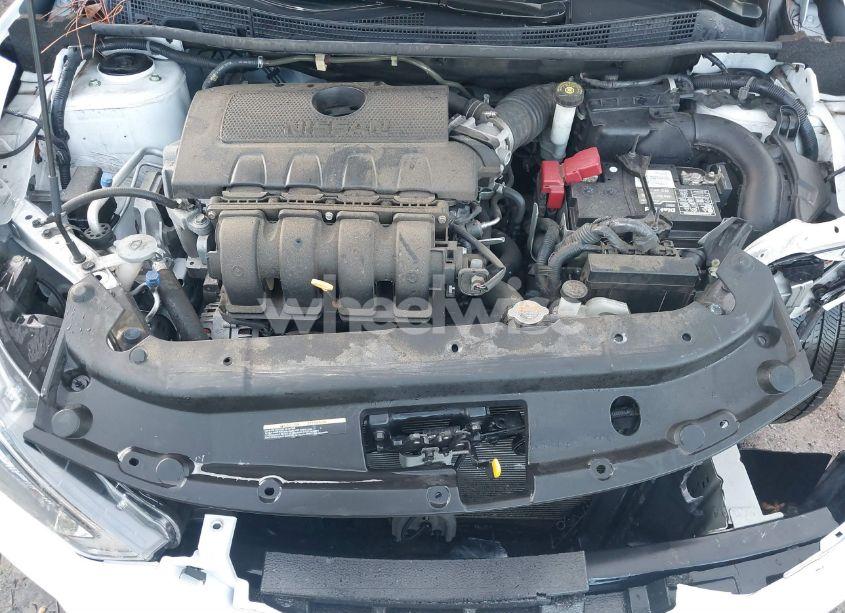 Photo 10 of 2019 Nissan Sentra SV (VIN 3N1AB7AP1KY261698)