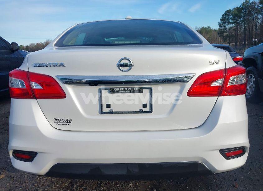 Photo 16 of 2019 Nissan Sentra SV (VIN 3N1AB7AP1KY261698)