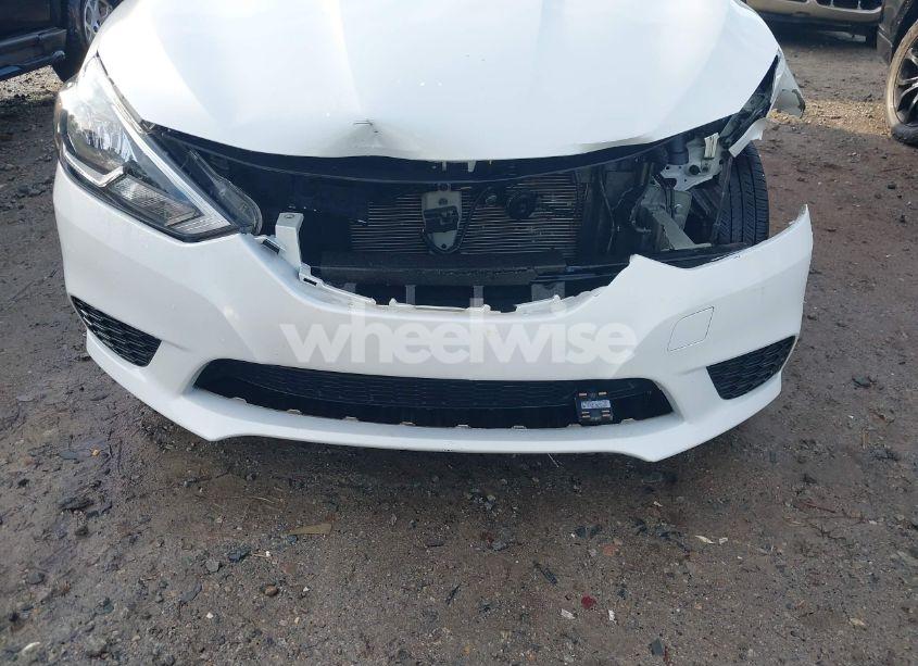 Photo 17 of 2019 Nissan Sentra SV (VIN 3N1AB7AP1KY261698)