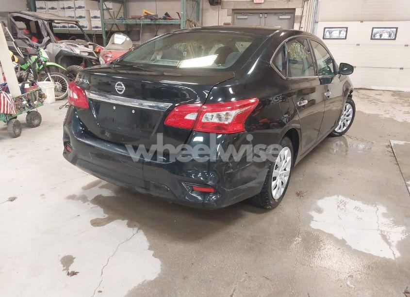 Photo 4 of 2019 Nissan Sentra S (VIN 3N1AB7AP1KY261720)