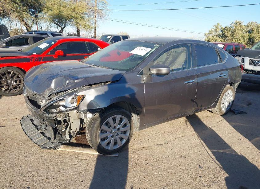 Photo 2 of 2019 Nissan Sentra S (VIN 3N1AB7AP1KY263452)