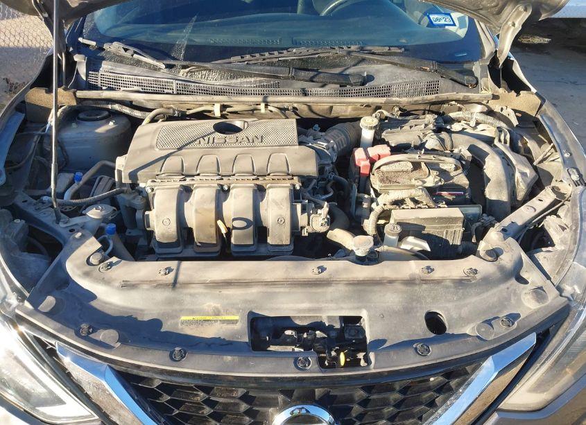 Photo 10 of 2019 Nissan Sentra S (VIN 3N1AB7AP1KY266187)