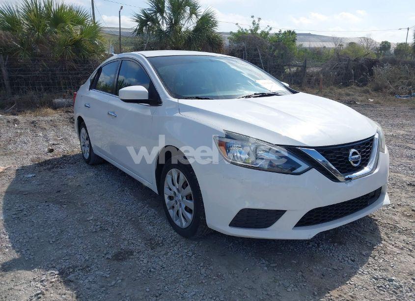 2019 Nissan Sentra S (VIN 3N1AB7AP1KY268974) main photo