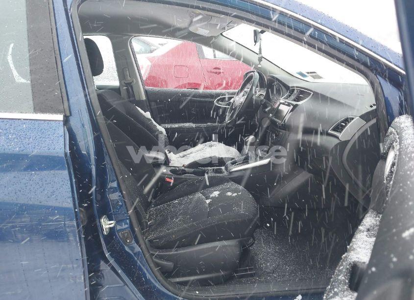 Photo 5 of 2019 Nissan Sentra SV (VIN 3N1AB7AP1KY273141)