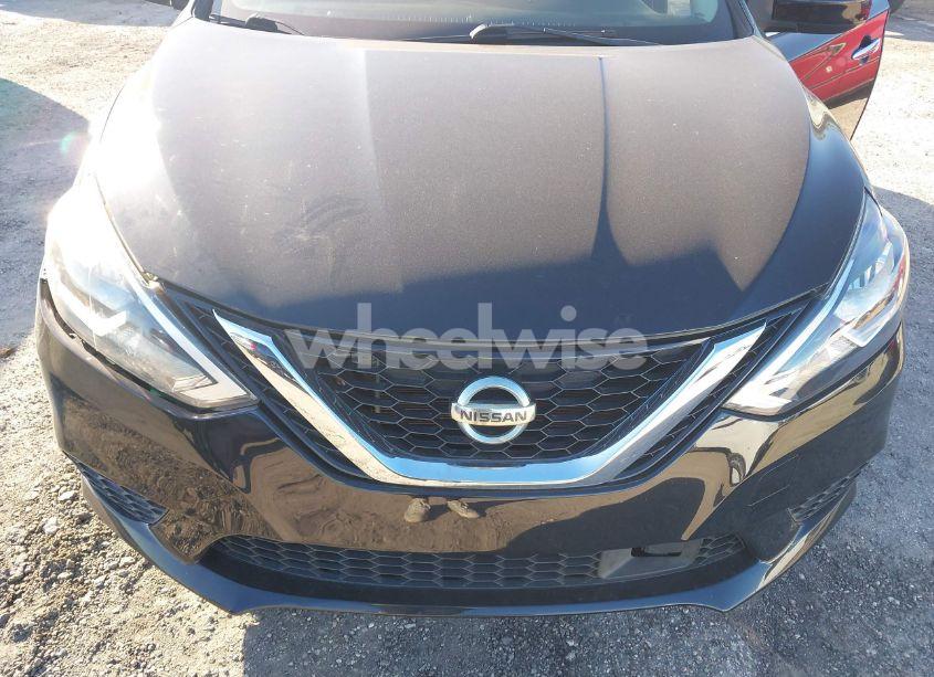 Photo 6 of 2019 Nissan Sentra SV (VIN 3N1AB7AP1KY287167)