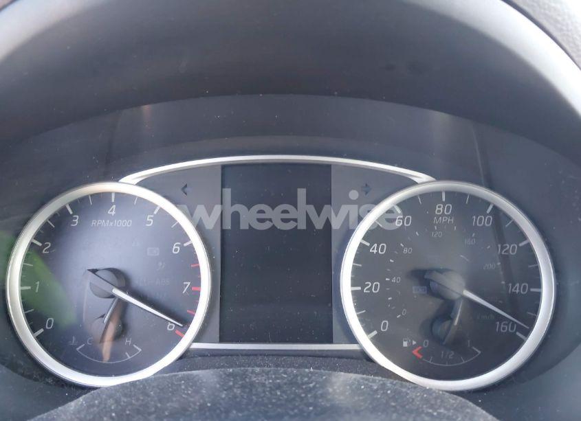 Photo 7 of 2019 Nissan Sentra SV (VIN 3N1AB7AP1KY287167)