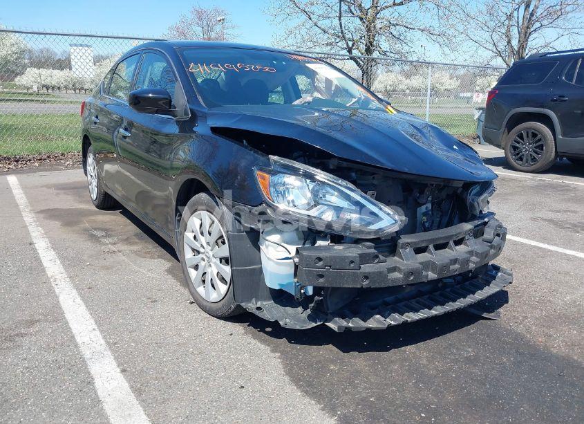 2019 Nissan Sentra S (VIN 3N1AB7AP1KY291462) main photo