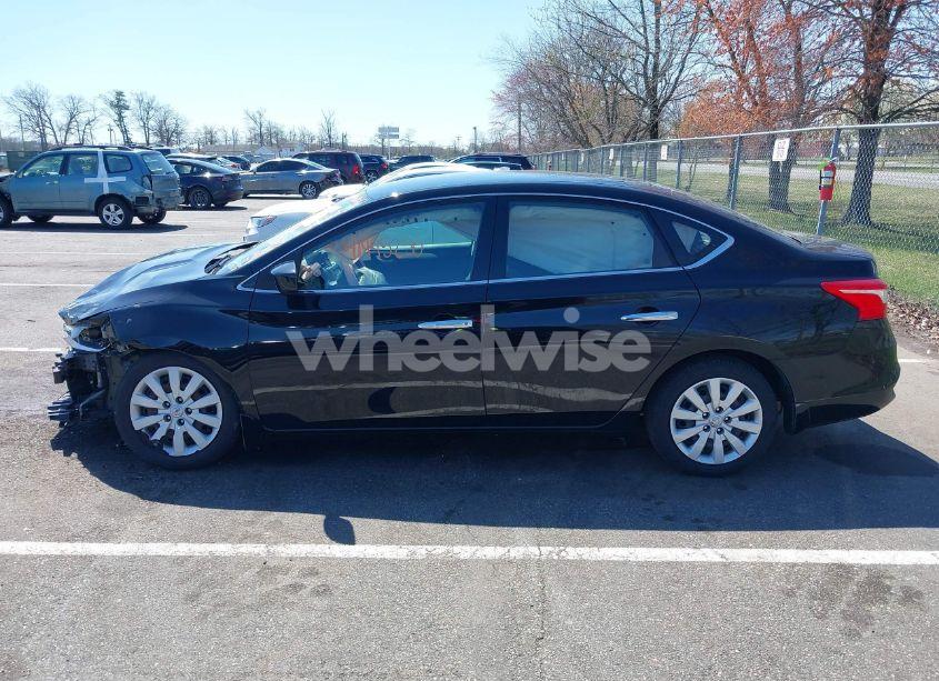Photo 14 of 2019 Nissan Sentra S (VIN 3N1AB7AP1KY291462)