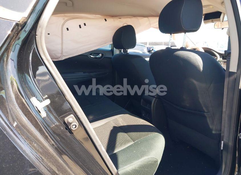 Photo 8 of 2019 Nissan Sentra S (VIN 3N1AB7AP1KY291462)