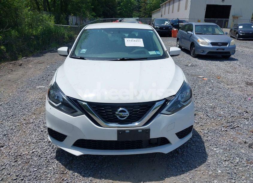 Photo 12 of 2019 Nissan Sentra SV (VIN 3N1AB7AP1KY294023)