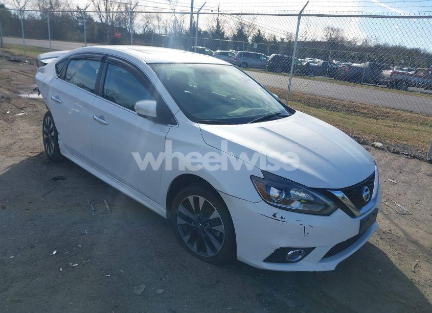 2019 Nissan Sentra SR (VIN 3N1AB7AP1KY308079) main photo