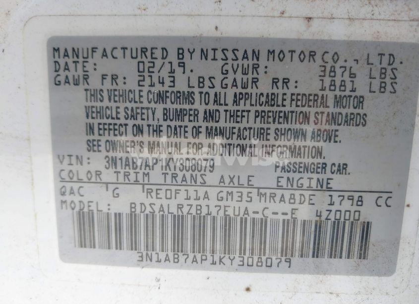 Photo 9 of 2019 Nissan Sentra SR (VIN 3N1AB7AP1KY308079)