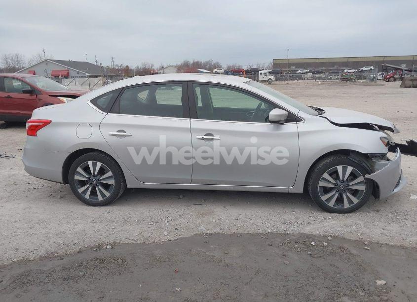 Photo 14 of 2019 Nissan Sentra SV (VIN 3N1AB7AP1KY323357)