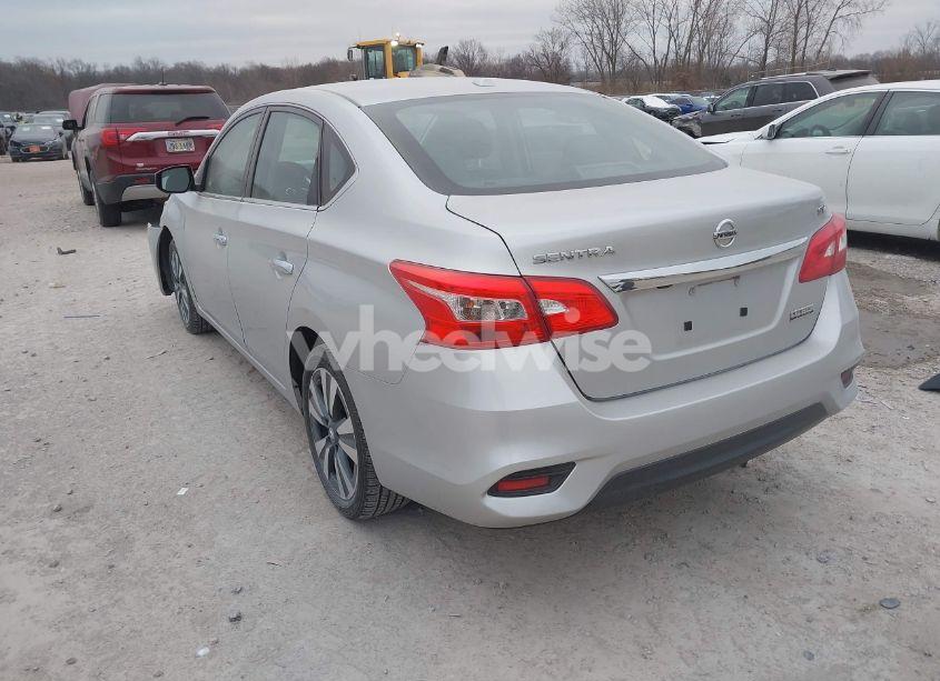 Photo 3 of 2019 Nissan Sentra SV (VIN 3N1AB7AP1KY323357)