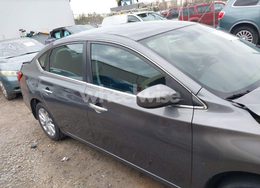 Photo 13 of 2019 Nissan Sentra S (VIN 3N1AB7AP1KY329336)